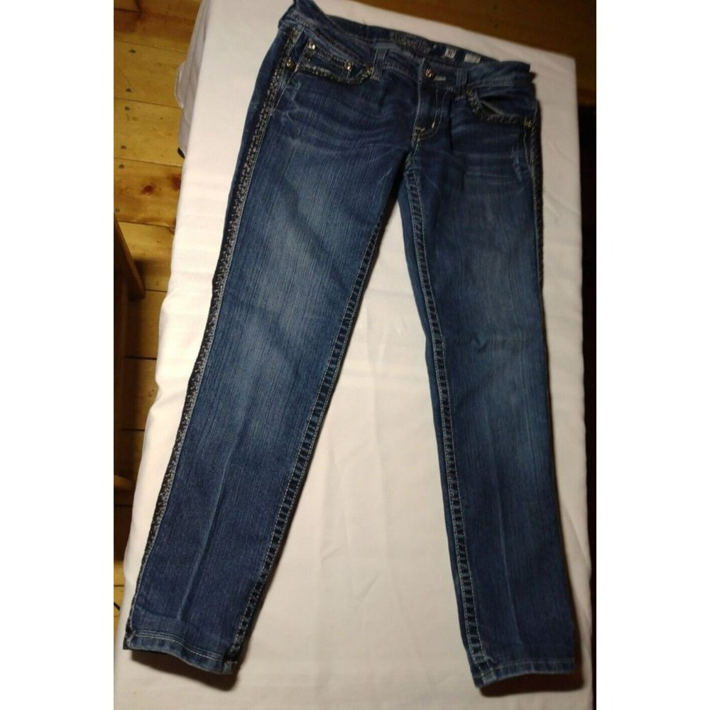 Miss Me Women's Blue Jeans Size 30 Inseam 27.5 Js5660s Skinny Button Back Pocket